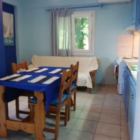 Nikostudios Apartman *